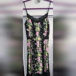 French Connection Black Floral and Lace Dress Size 0 NWOT